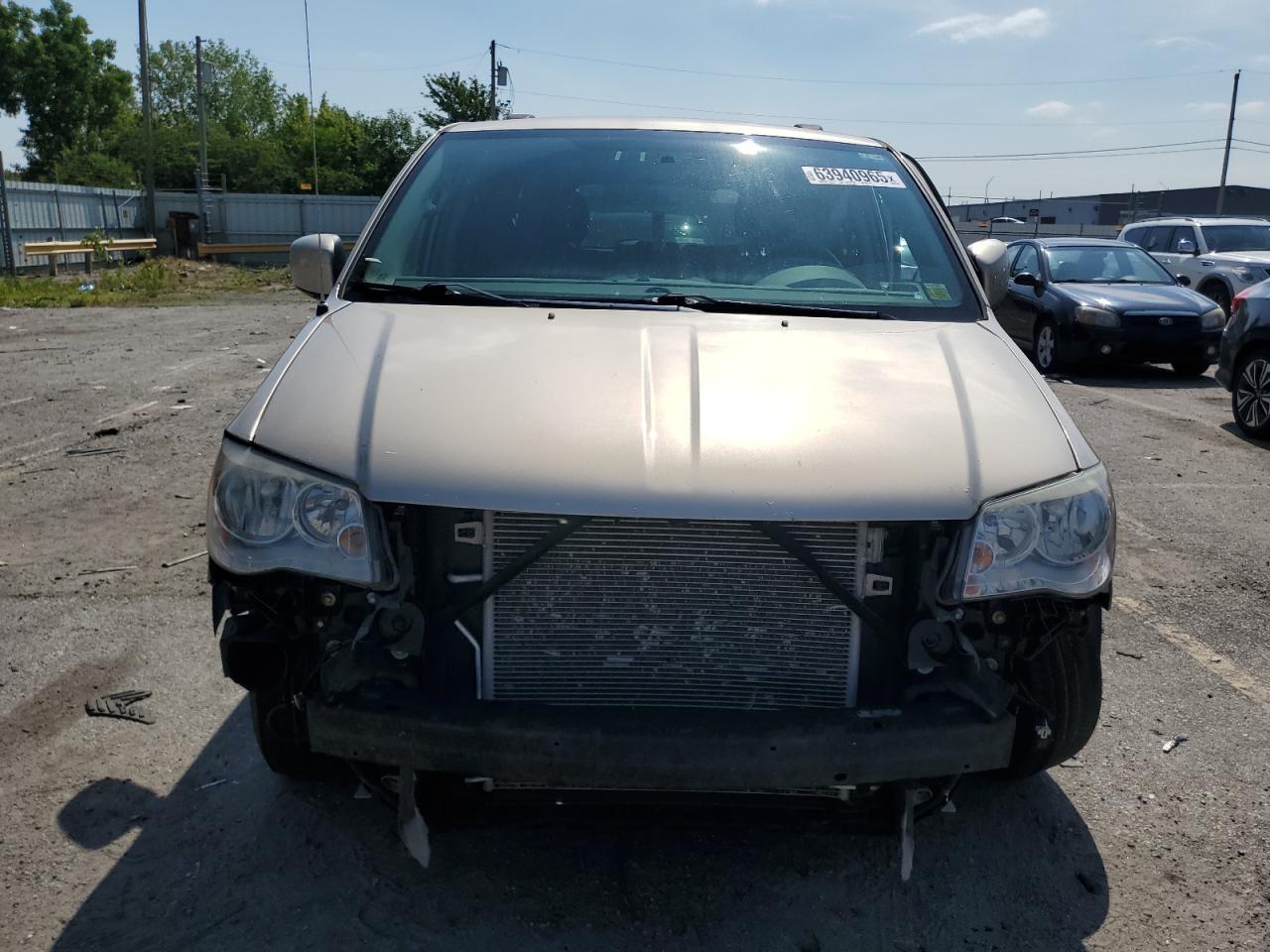 CHRYSLER TOWN & COUNTRY TOURING