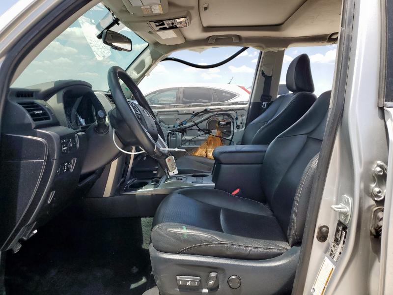 2018 TOYOTA 4RUNNER SR JTEZU5JR4J5165863