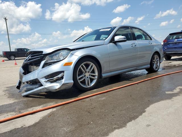 MERCEDES-BENZ C 250