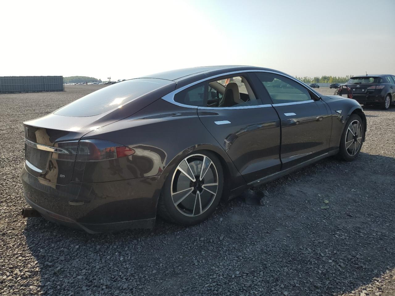 TESLA MODEL S