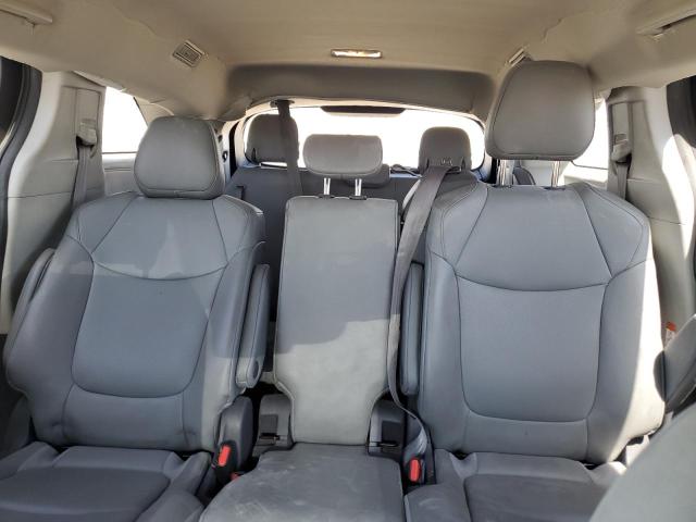 2021 TOYOTA SIENNA XLE 5TDYRKEC9MS066413