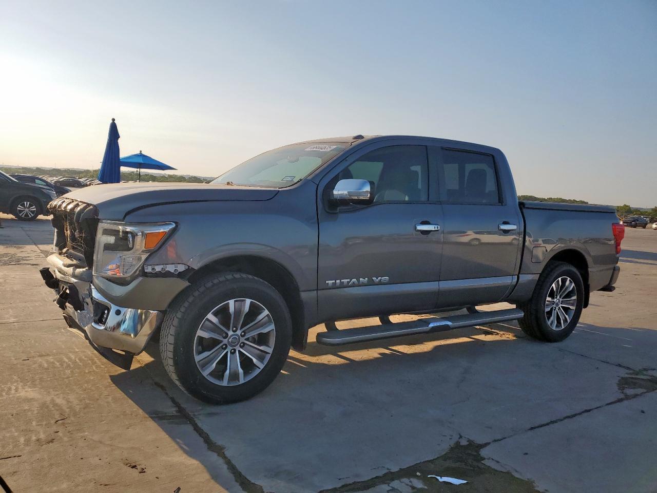 NISSAN TITAN PLATINUM RESERVE