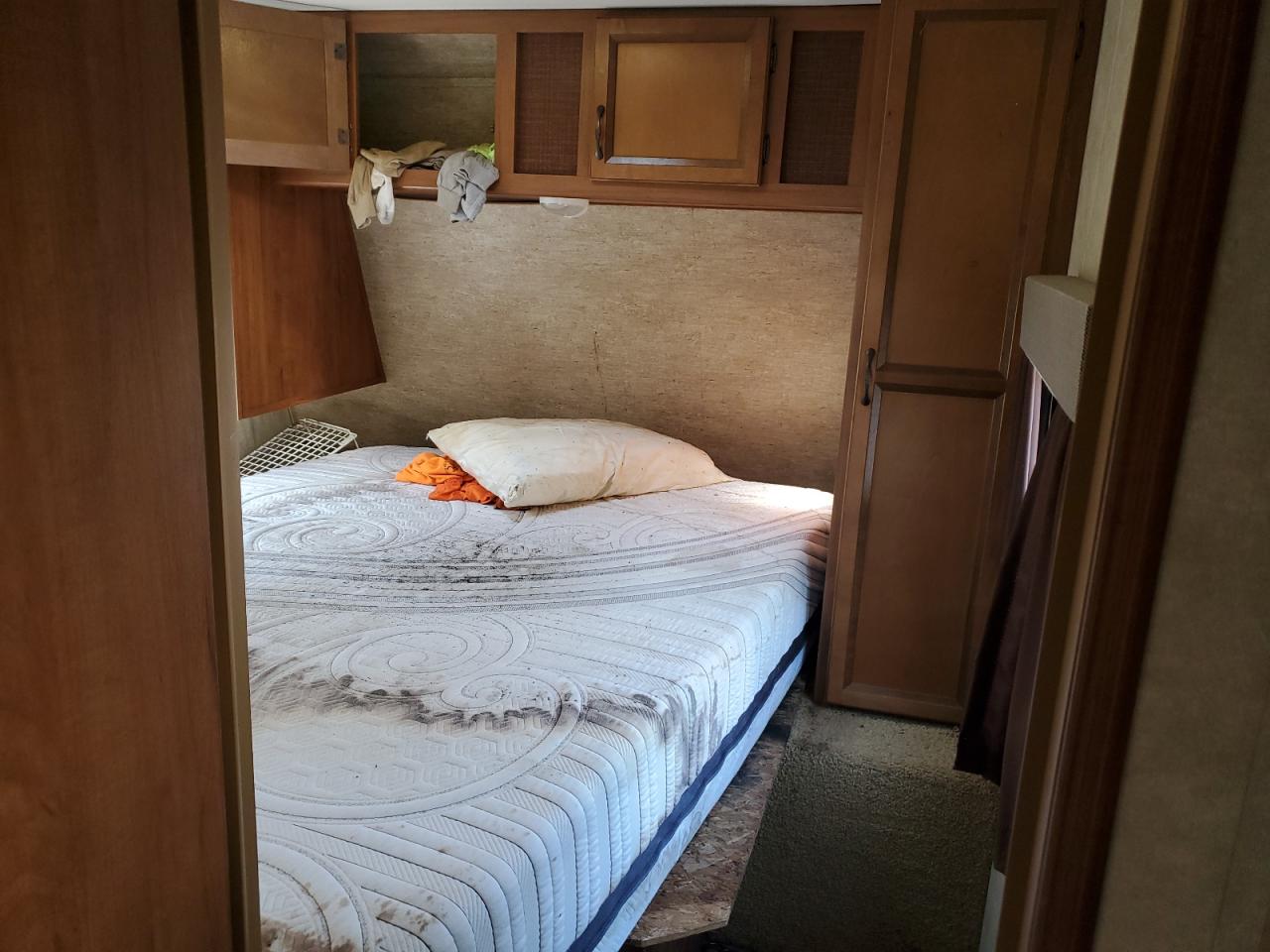 Lot #3293528419 2015 GULF STREAM TRAILMASTER