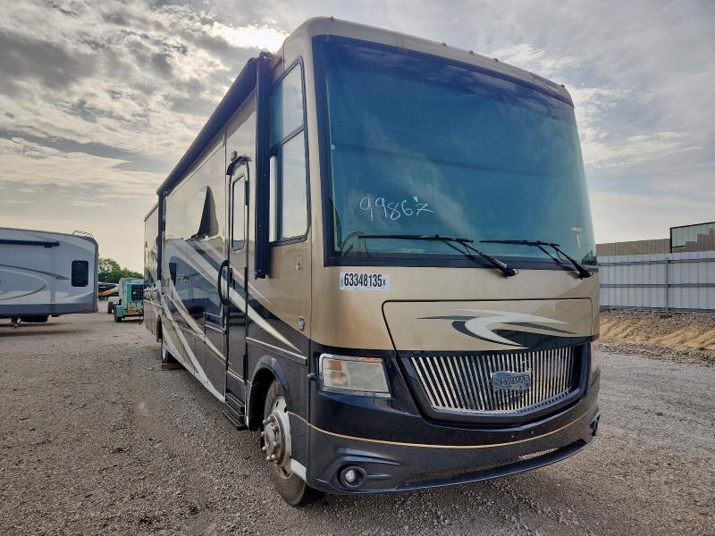 FORD F53 2015 two tone  gas 1F66F5DY0F0A05572 photo #1