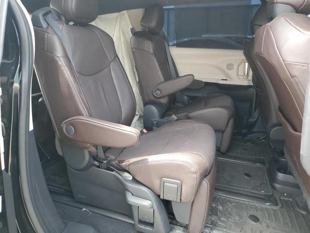 2024 TOYOTA SIENNA LIMITED 5TDERKEC8RS224914