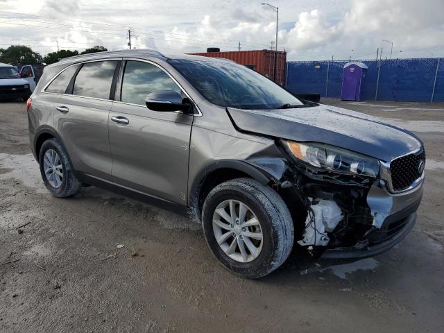 2017 KIA SORENTO LX 5XYPG4A35HG271653