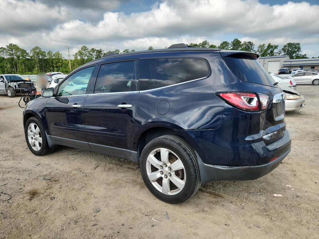CHEVROLET TRAVERSE LT