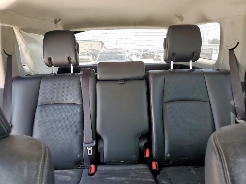 2018 TOYOTA 4RUNNER SR JTEZU5JR4J5165863