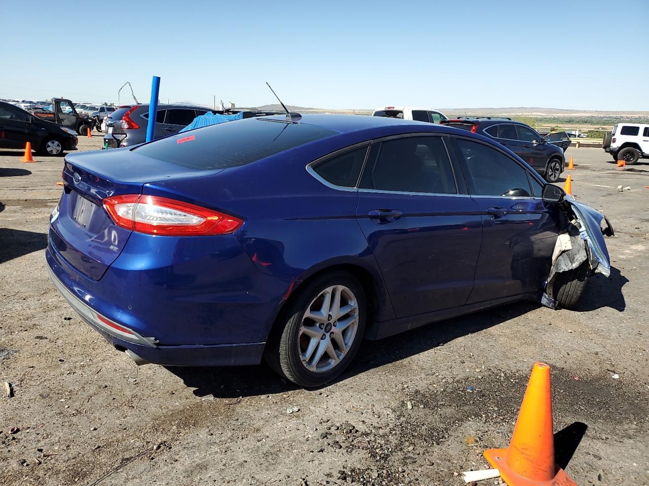 FORD FUSION SE