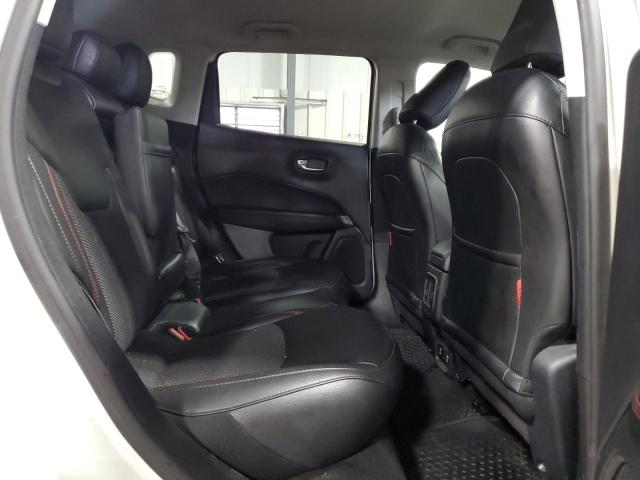 2019 JEEP COMPASS TR 3C4NJDDBXKT619295