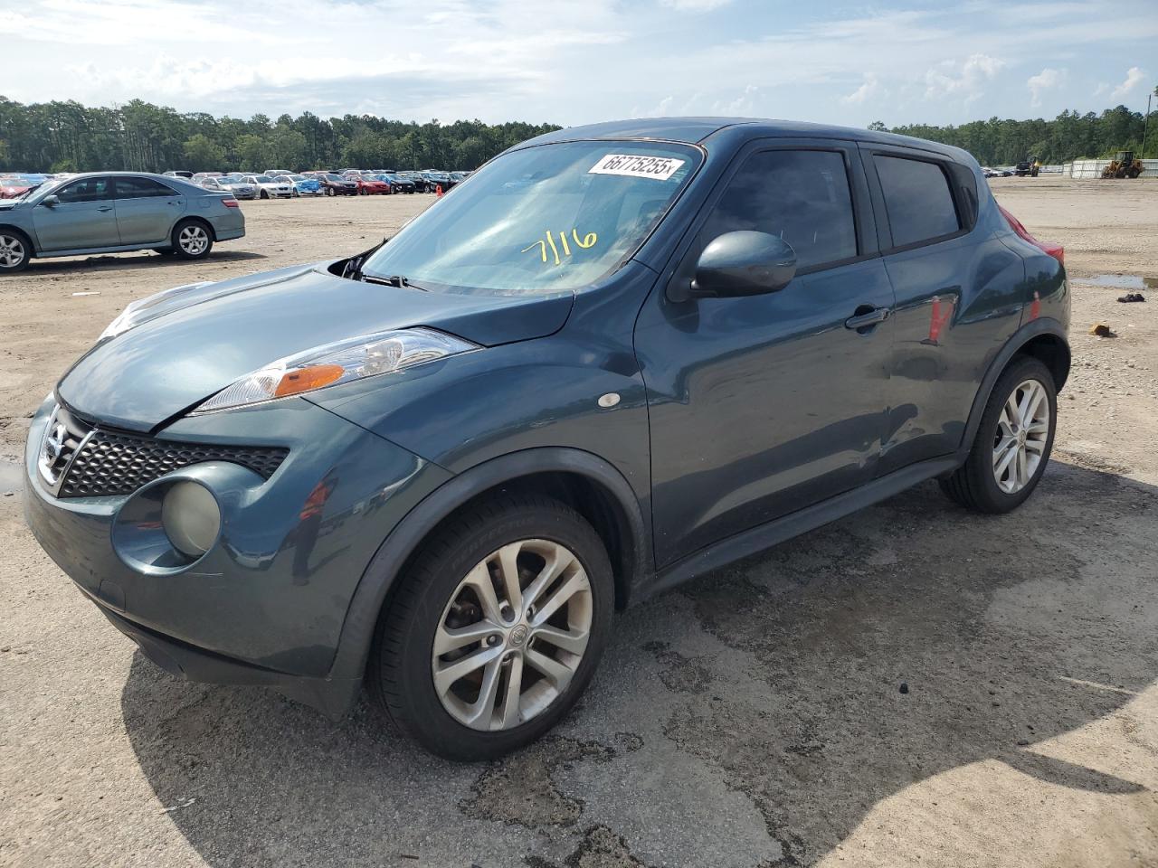 NISSAN JUKE S