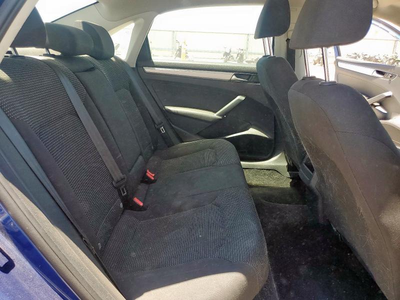 2017 VOLKSWAGEN PASSAT S 1VWAT7A31HC049454