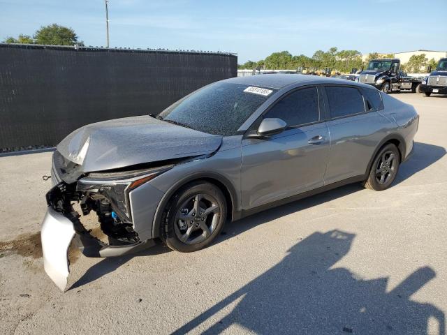 KIA K4 LX