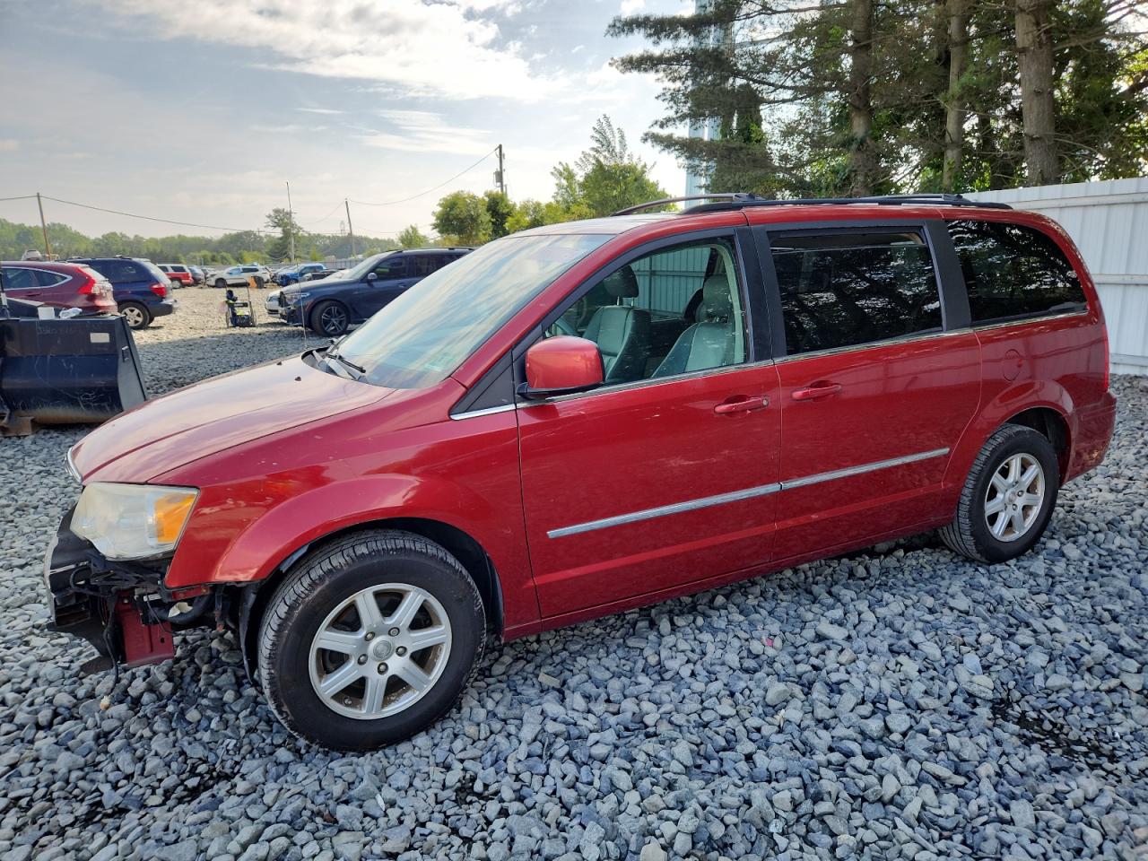 CHRYSLER TOWN & COUNTRY TOURING