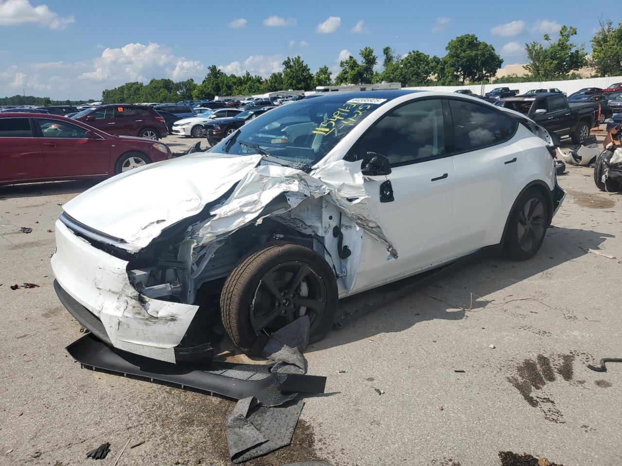 TESLA MODEL Y