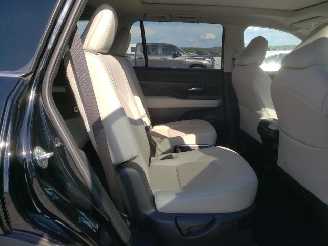 2024 TOYOTA GRAND HIGH 5TDAAAA59RS000137