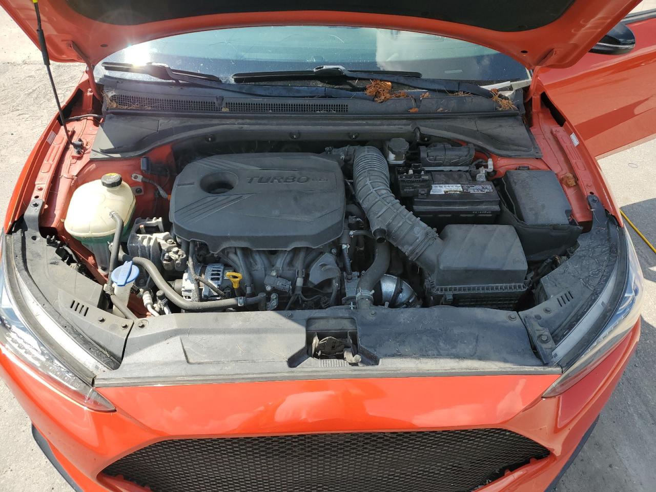 HYUNDAI VELOSTER TURBO