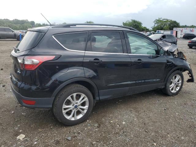 2018 FORD ESCAPE SE 1FMCU9GD5JUA61171