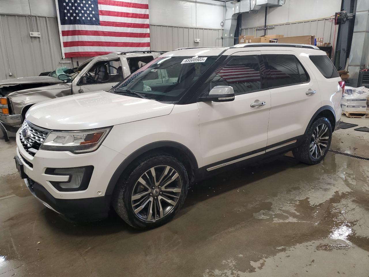 FORD EXPLORER PLATINUM