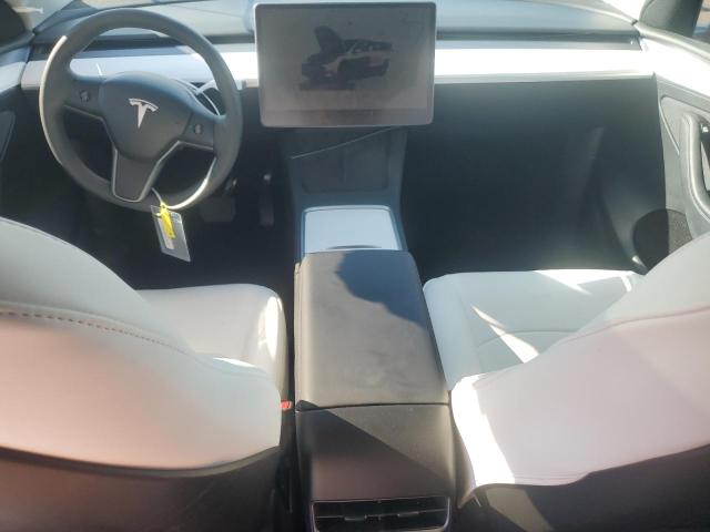 2024 TESLA MODEL Y 7SAYGDED0RF121887