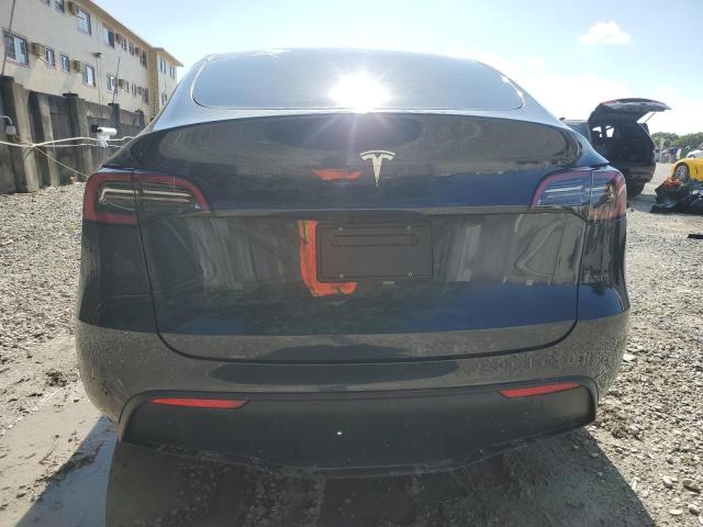 2025 TESLA MODEL Y 7SAYGDED8SF252488
