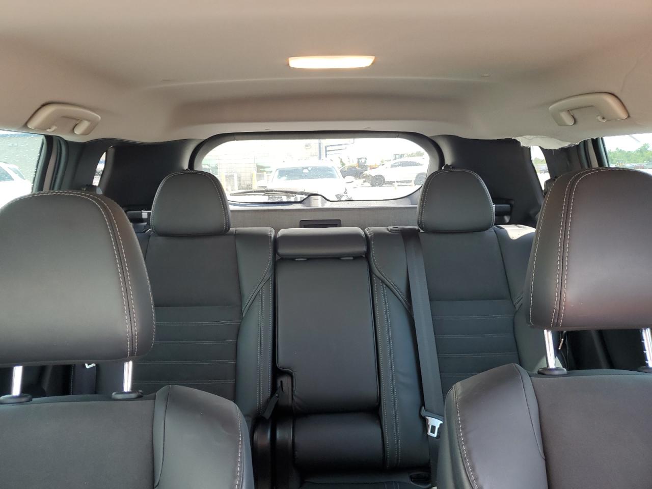 MITSUBISHI OUTLANDER SE