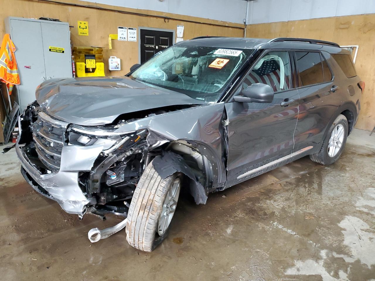 FORD EXPLORER ACTIVE