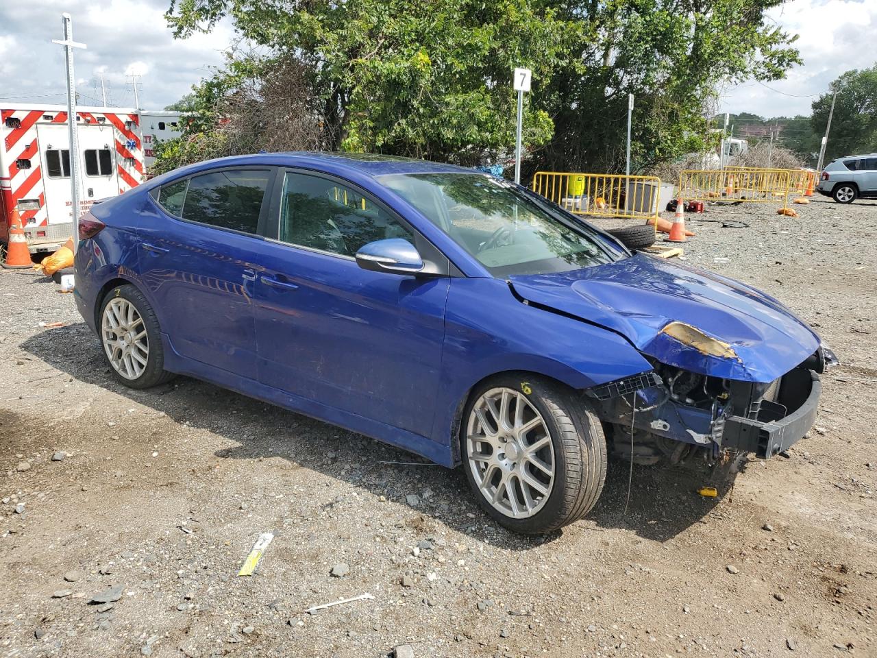 HYUNDAI ELANTRA SPORT