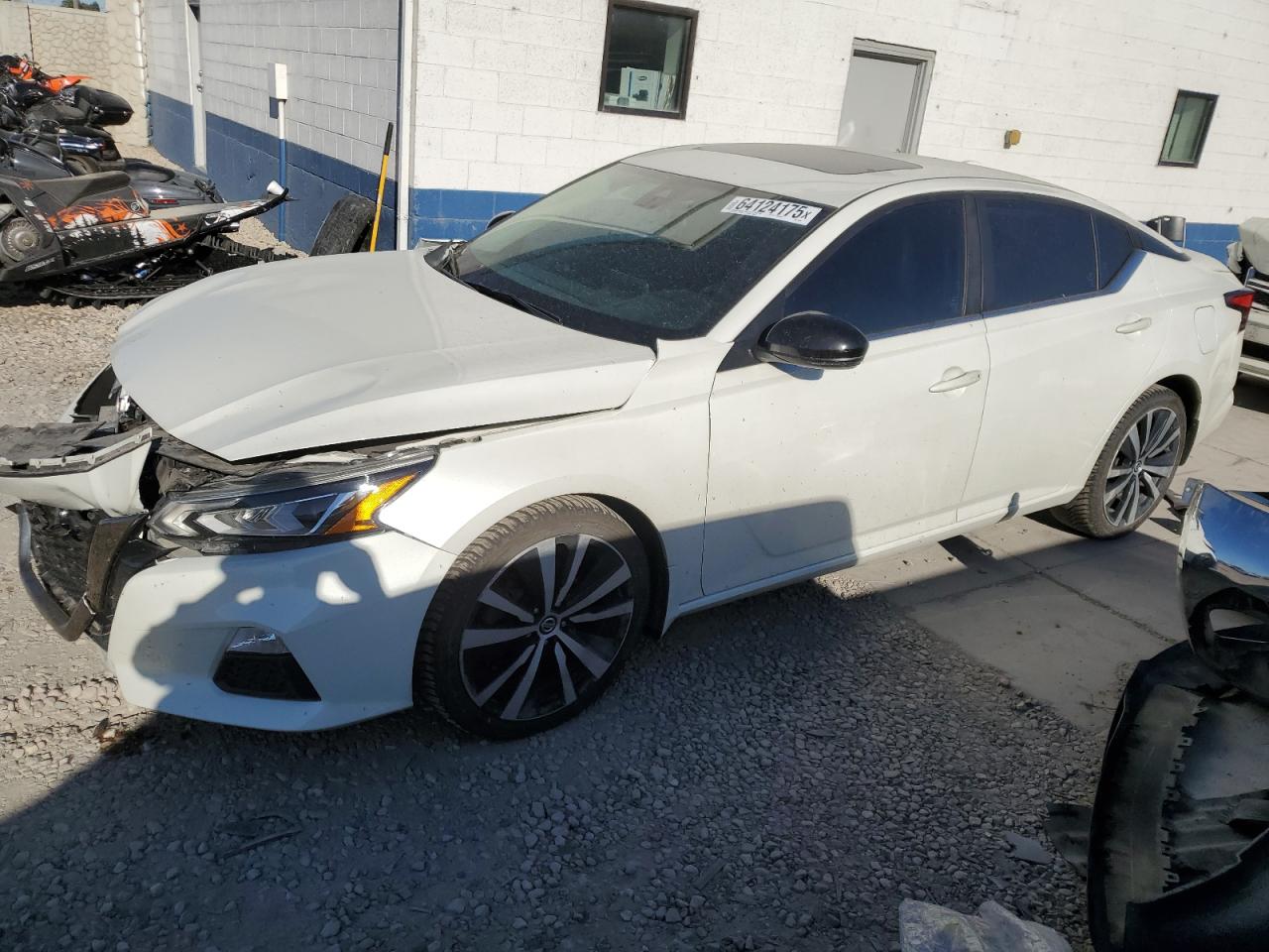 NISSAN ALTIMA SR