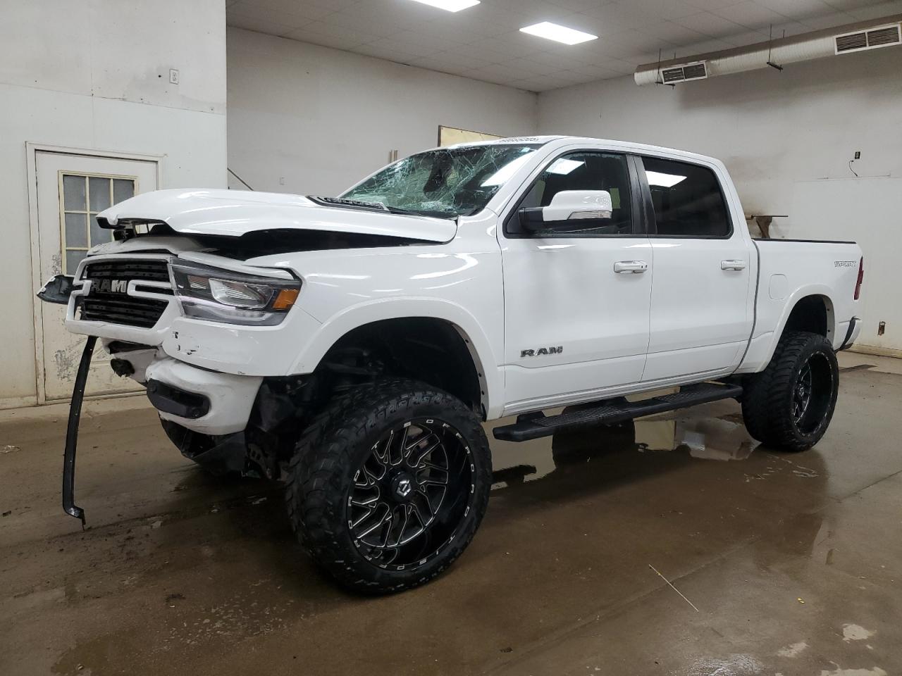 RAM 1500 LARAMIE