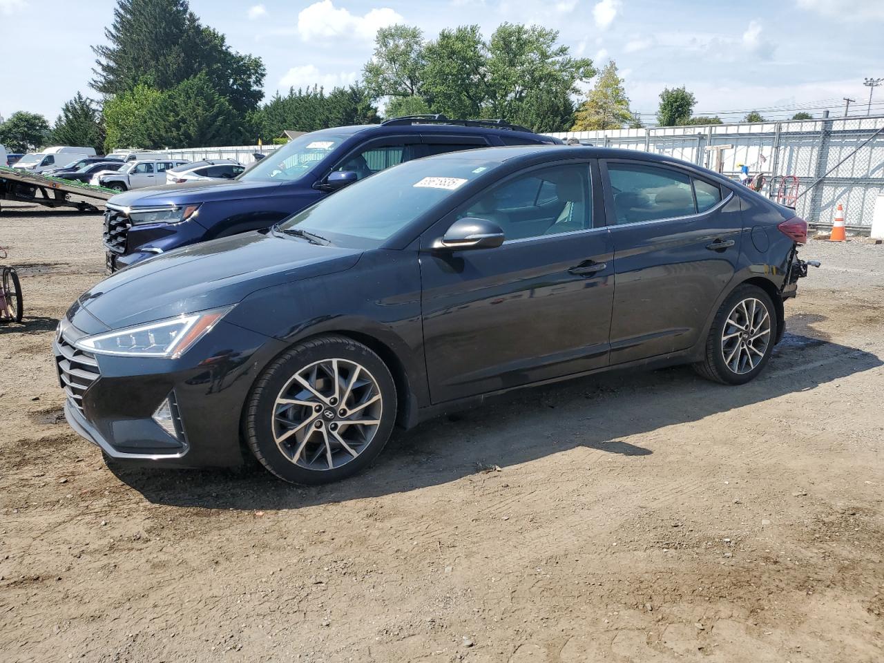HYUNDAI ELANTRA SEL
