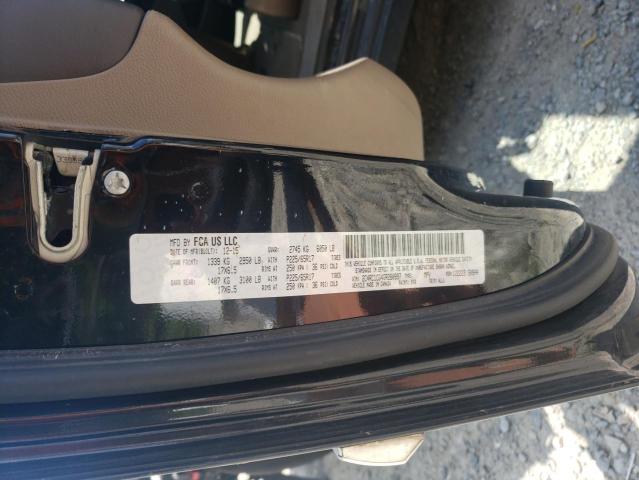 2016 CHRYSLER TOWN & COU - 2C4RC1CG4GR260897