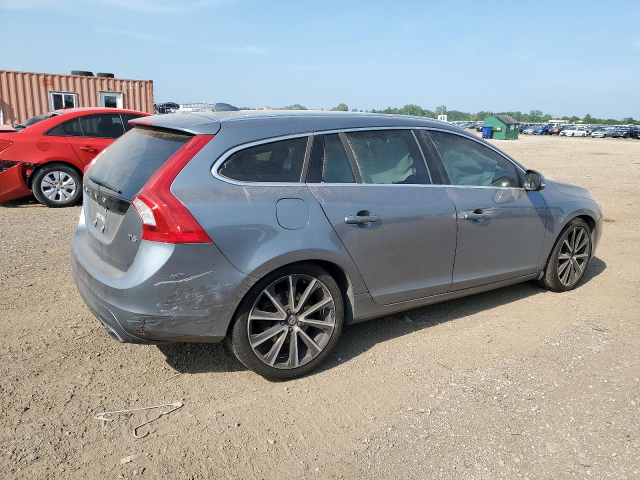 VOLVO V60 T5 PREMIER