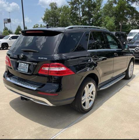 Vin: 4jgda0eb5fa567781, lot: 63535445, mercedes-benz m-class 250 bluetec 20154