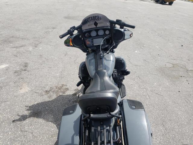 2018 HARLEY-DAVIDSON FLHXSE CVO 1HD1PXL13JB958650