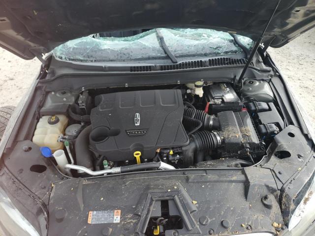 2017 LINCOLN MKZ RESERV 3LN6L5EC9HR613176