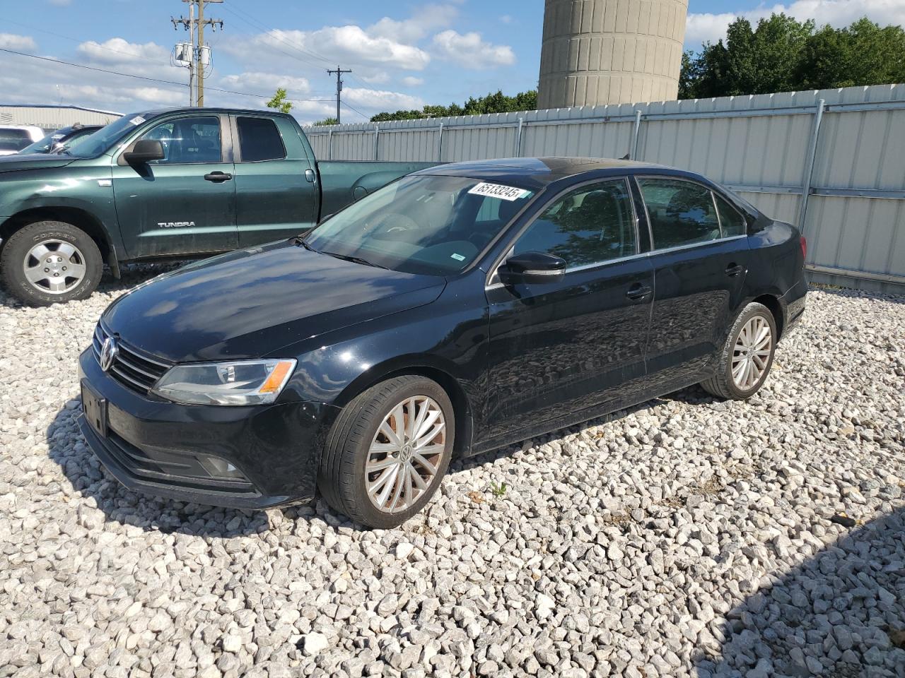 VOLKSWAGEN JETTA SE