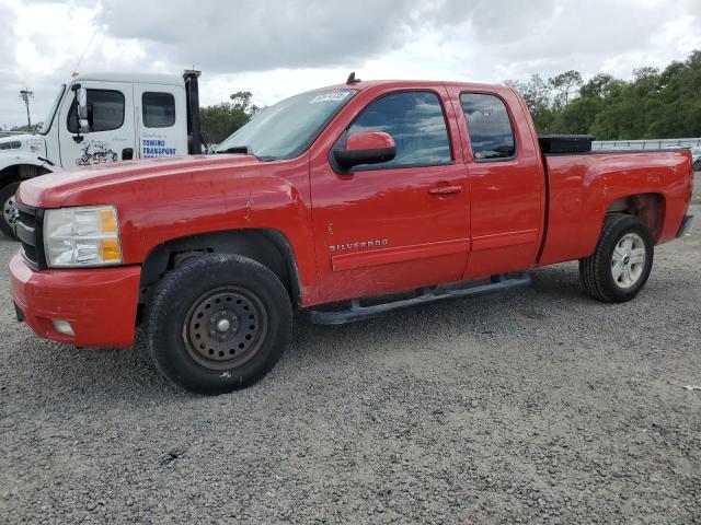 2011 CHEVROLET SILVERADO - 1GCRKSE37BZ148001