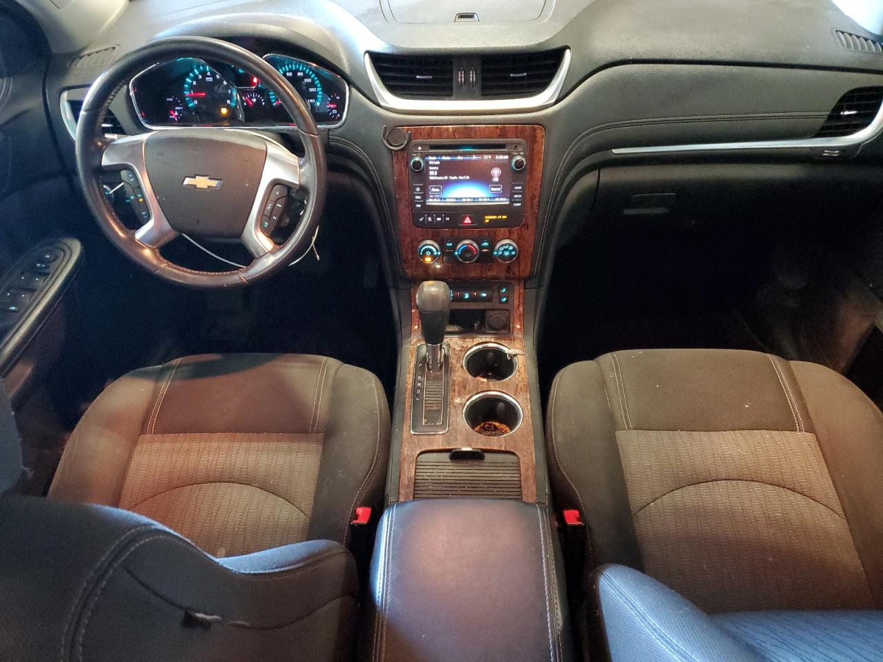 CHEVROLET TRAVERSE LT