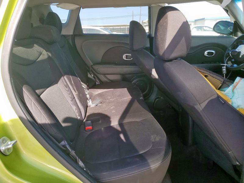 2016 KIA SOUL KNDJN2A26G7828086