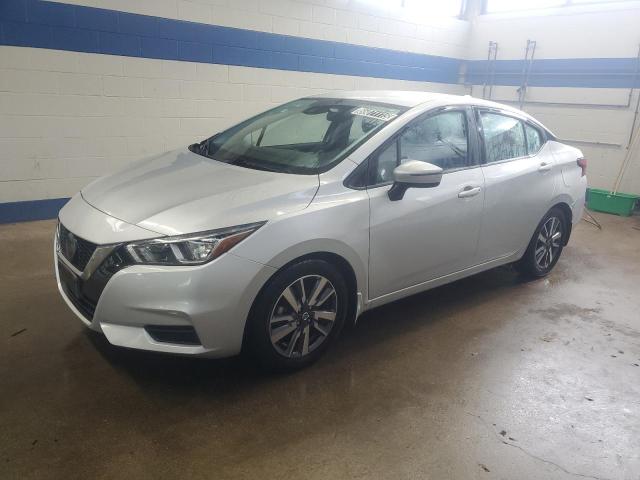 NISSAN VERSA SV