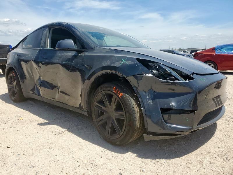 2024 TESLA MODEL Y - 7SAYGDED1RF100949