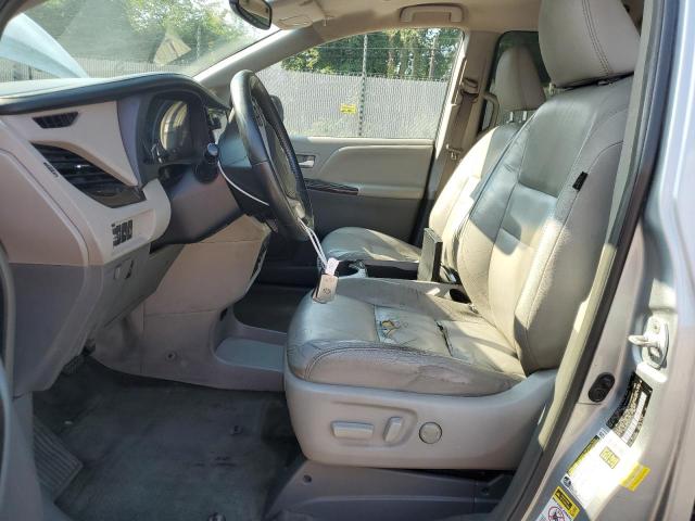 2016 TOYOTA SIENNA XLE 5TDYK3DC1GS742515
