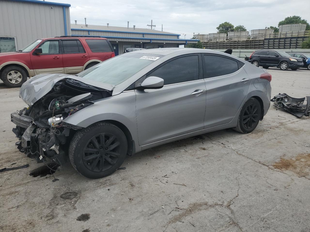 HYUNDAI ELANTRA SE