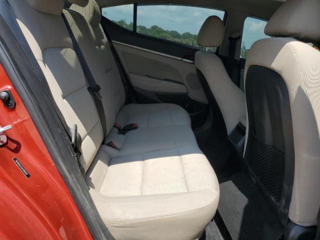 2018 HYUNDAI ELANTRA SE 5NPD84LF0JH384528