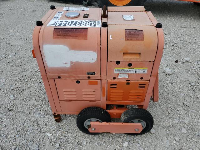 2009 TITAN TG 7500D - Other View