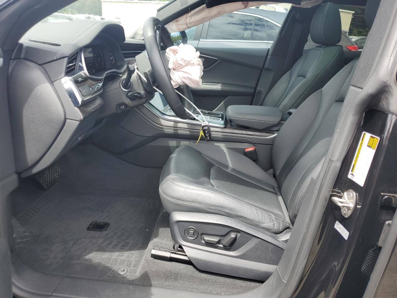 AUDI Q8 PREMIUM PLUS S-LINE