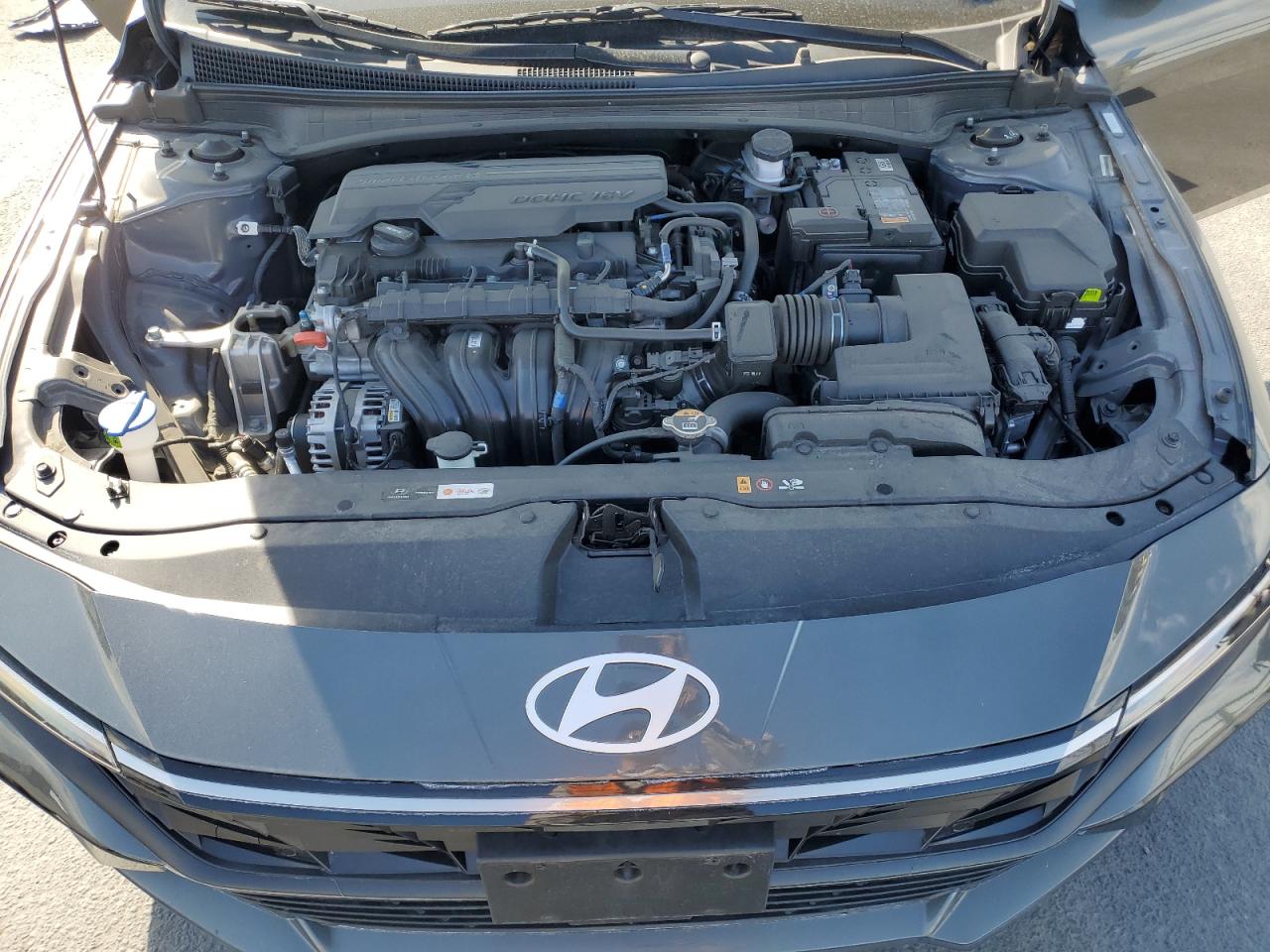 Hyundai Elantra se 2024