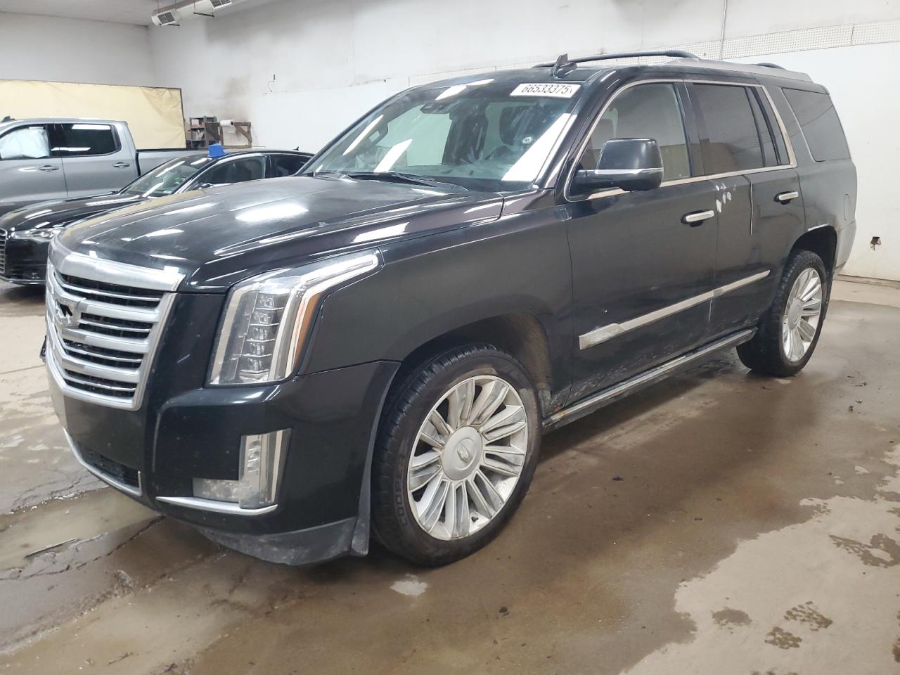 CADILLAC ESCALADE PLATINUM