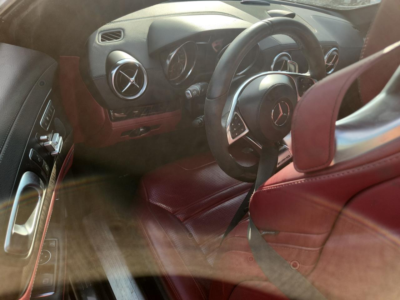 MERCEDES-BENZ SL-CLASS 63 AMG